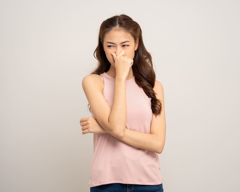 v&ugrave;ng k&iacute;n c&oacute; m&ugrave;i h&ocirc;i nhưng kh&ocirc;ng ngứa